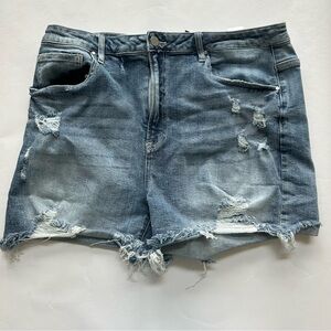 RISEN Jeans Distressed Denim Shorts Women’s 3XL Raw Hem High Rise Blue